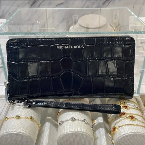 Michael Kors Jet Set Travel Metallic Crocodile Embossed Leather Continental Wall - Picture 16 of 16